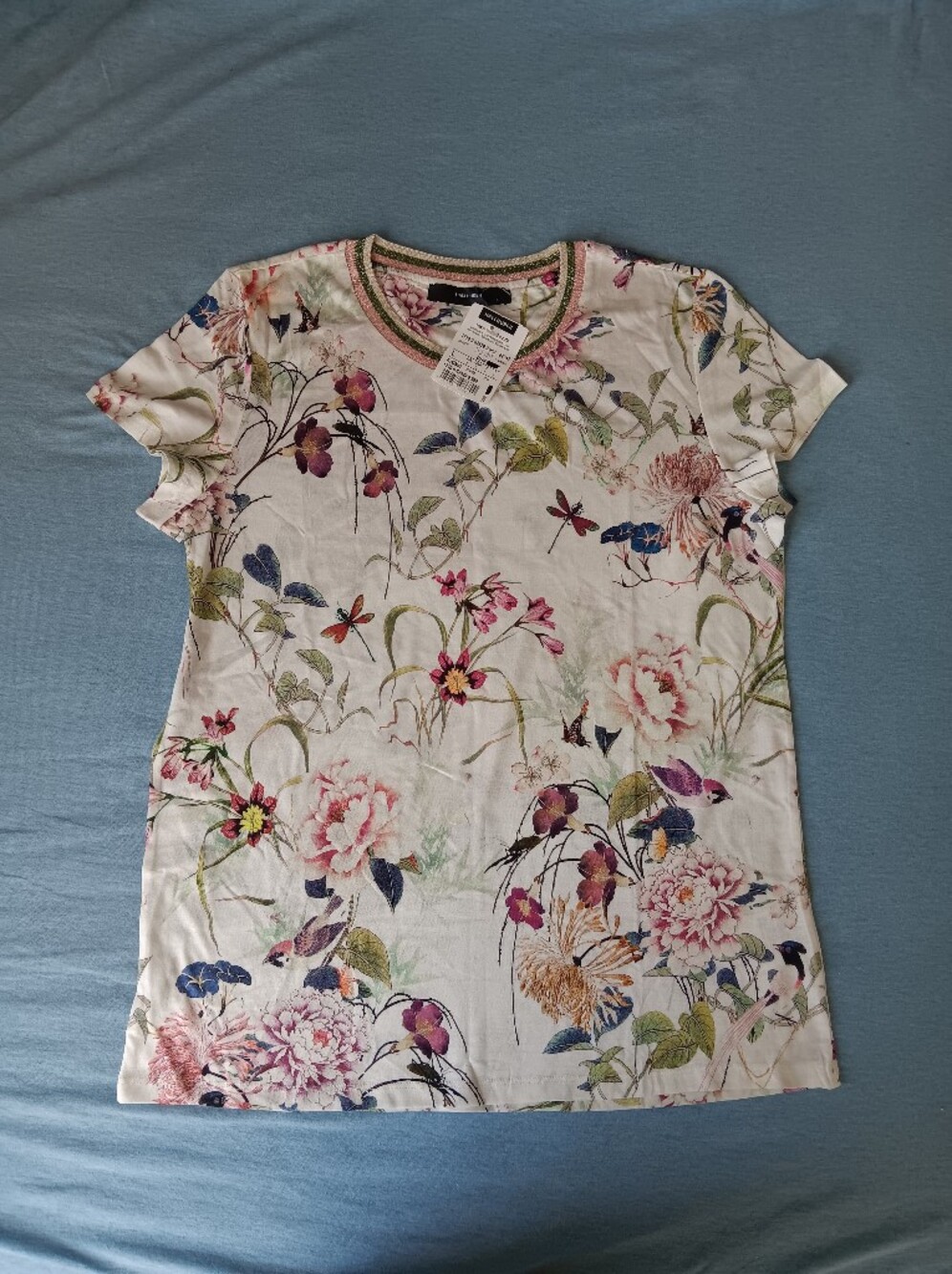 BWT Women's White Floral Short Sleeve Tee by Desigual